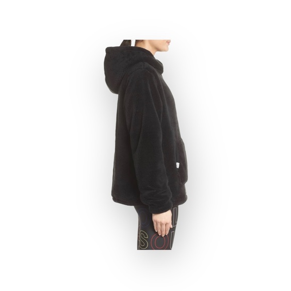 new SoulCycle ☻ Faux Shearling Reversible Mesh Skull Embroidered Pullover Hoodie - Picture 2 of 16